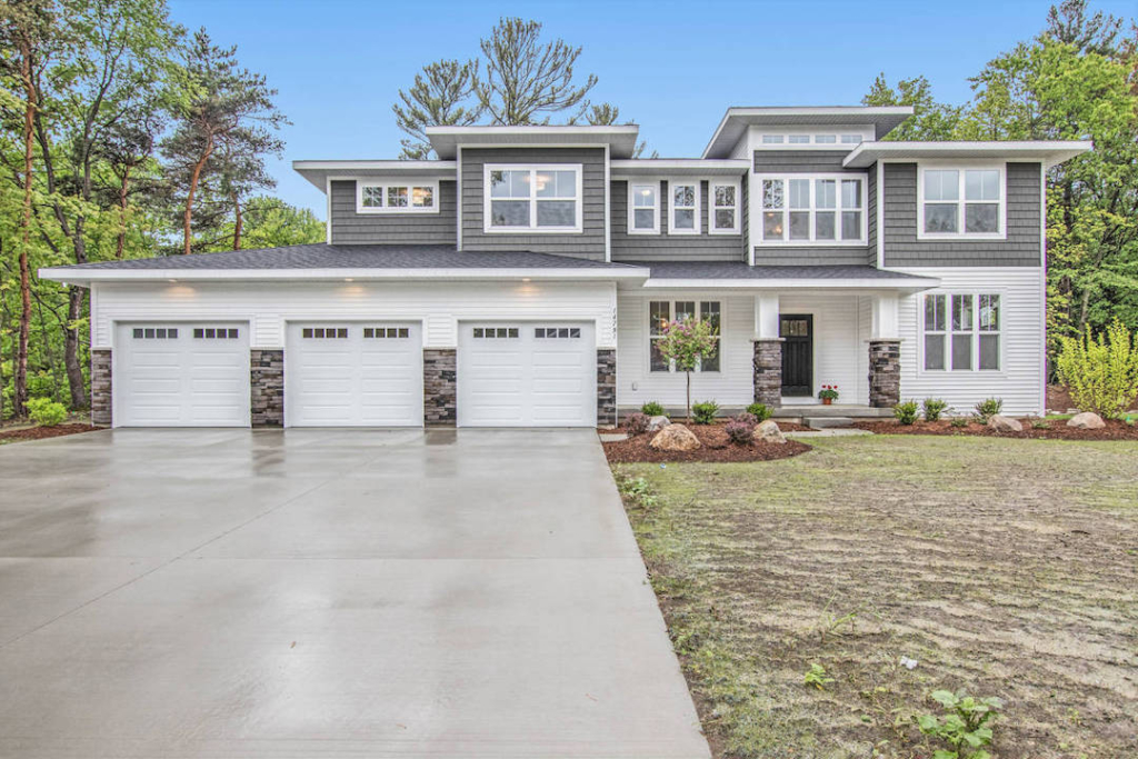 Choose to Build New or Buy an Available Home