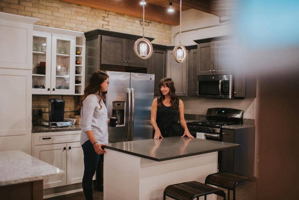 What Questions Should I Ask a New Home Builder?